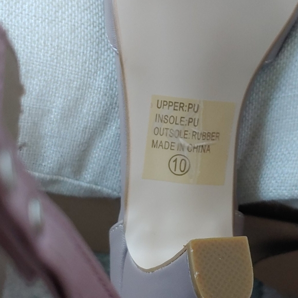 Pretty taupe shoes New - Picture 5 of 8